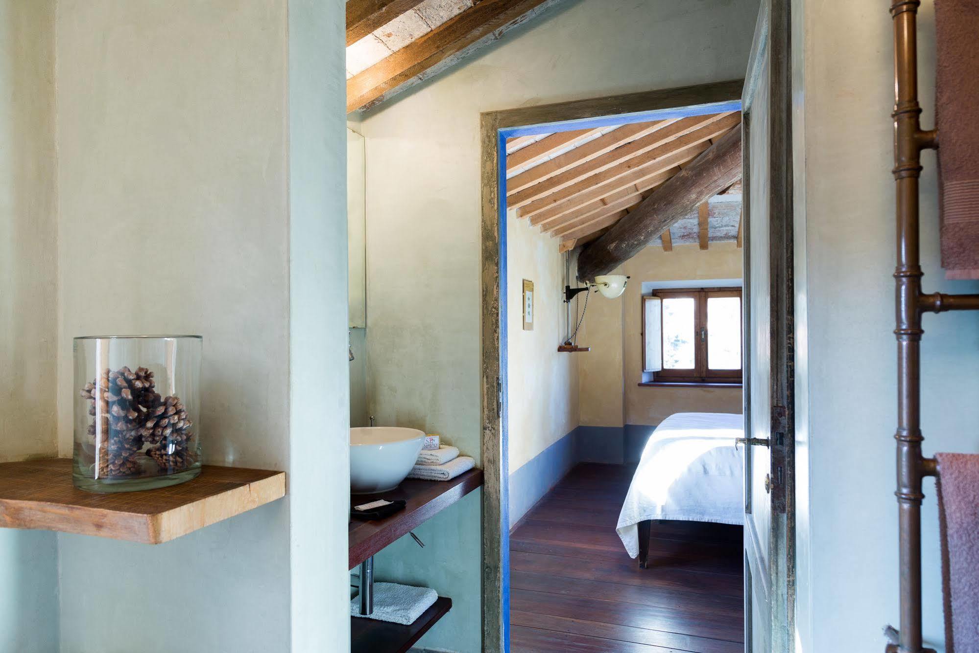 Fattoria San Martino Hotel Montepulciano Stazione Buitenkant foto